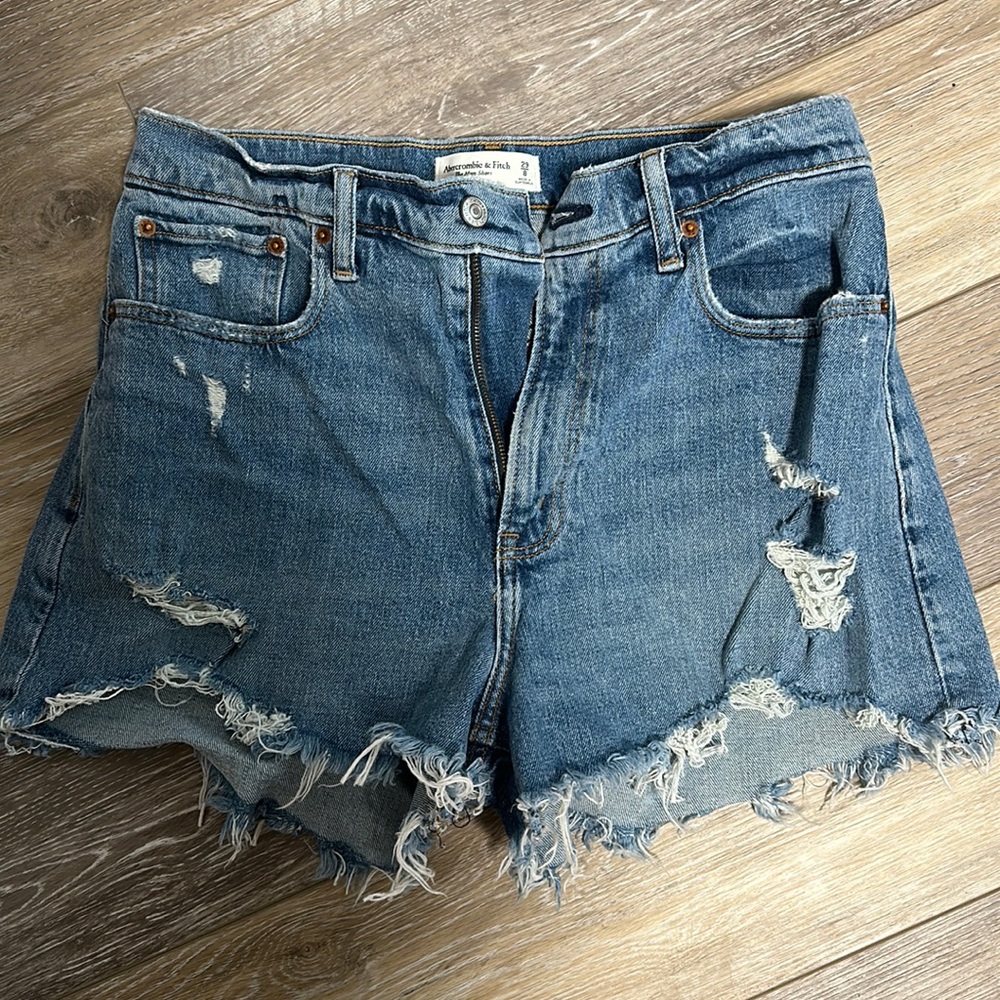 Abercrombie Curve Love shorts